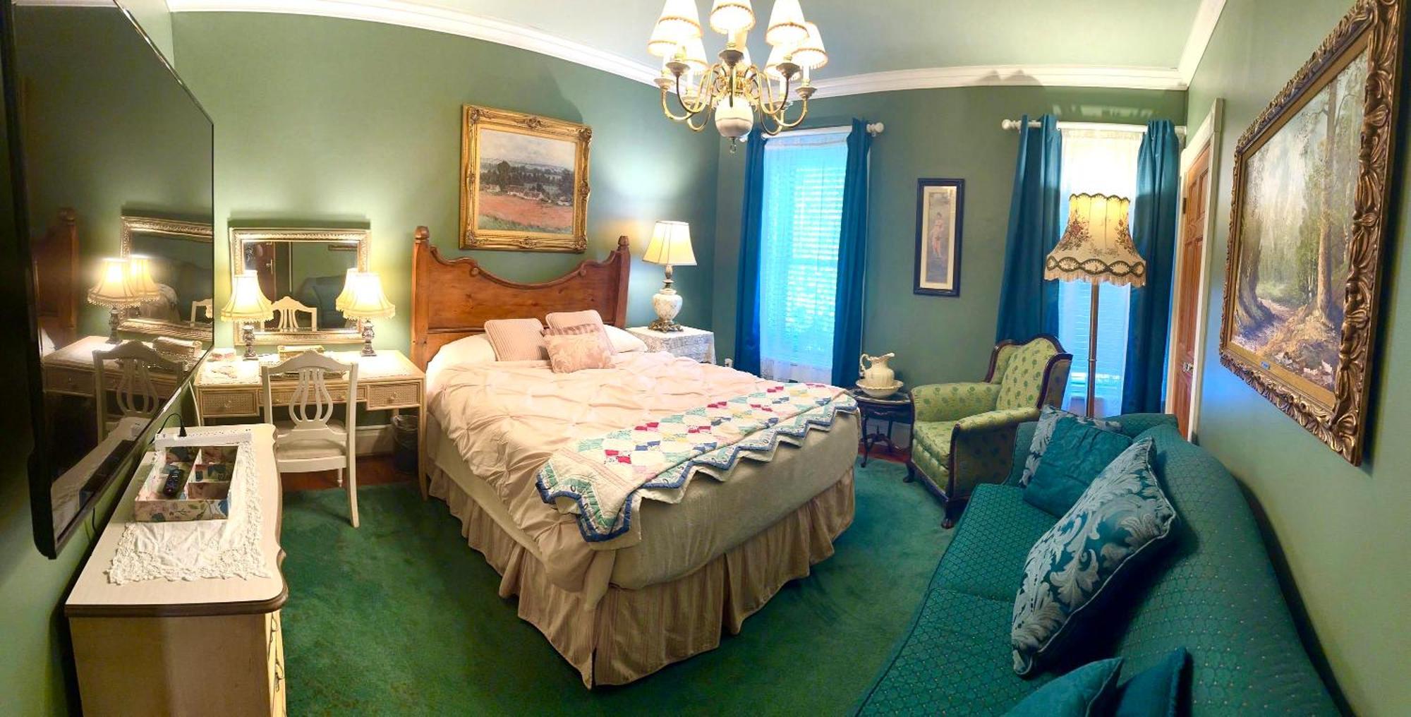 South Broadway Manor B&B - Near Fallingwater, Ohiopyle State Park, Hiking & Biking Trails Gap Scottdale Bagian luar foto