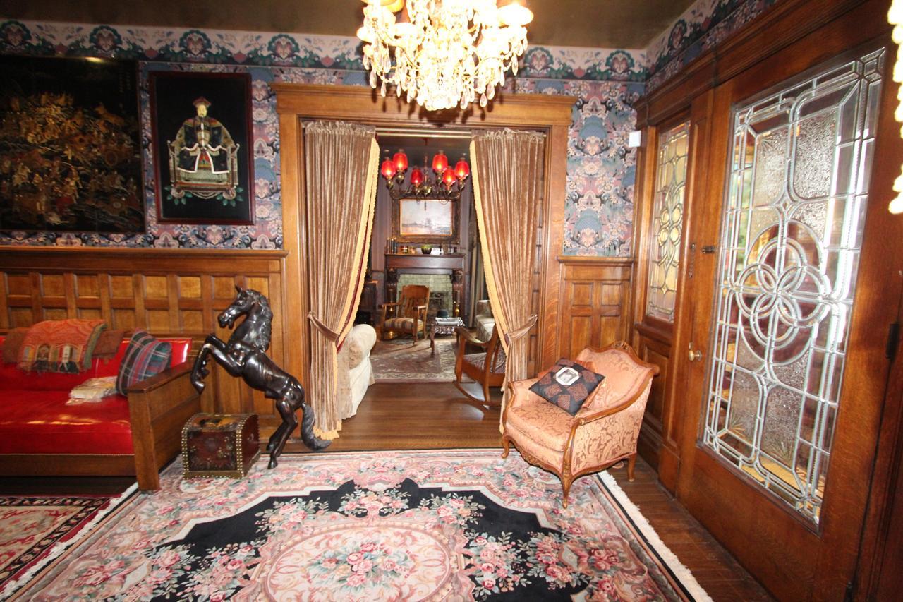 South Broadway Manor B&B - Near Fallingwater, Ohiopyle State Park, Hiking & Biking Trails Gap Scottdale Bagian luar foto